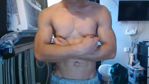 sexystrongcum online show from 6, 4, 2026