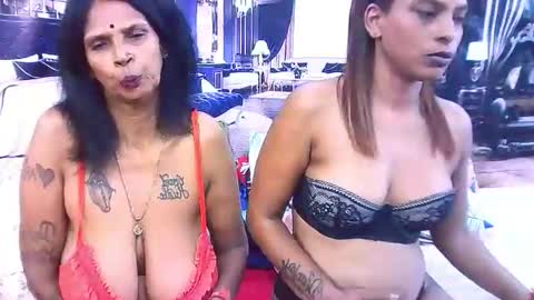 Snapshot of sexyva4u2luv chatting on 10, 2, 2026 sexyva4u2luv online show from 10, 2, 2026