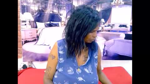 Snapshot of sexyva4u2luv chatting on 6, 4, 2026 sexyva4u2luv online show from 6, 4, 2026