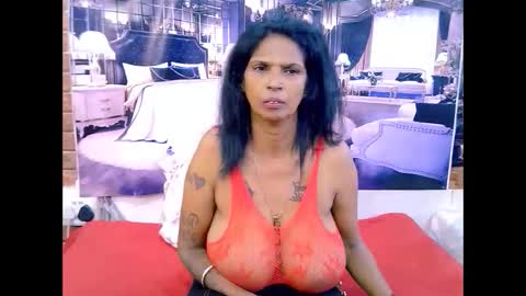 Snapshot of sexyva4u2luv chatting on 9, 4, 2026 sexyva4u2luv online show from 9, 4, 2026