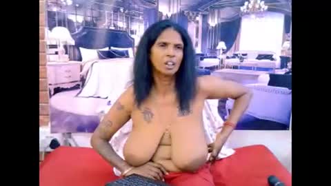 Snapshot of sexyva4u2luv chatting on 16, 4, 2026 sexyva4u2luv online show from 16, 4, 2026