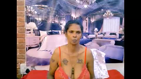 Snapshot of sexyva4u2luv chatting on 10, 5, 2026 sexyva4u2luv online show from 10, 5, 2026