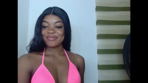 Snapshot of sexyxmilfx chatting on 20, 2, 2026 sexyxmilfx online show from 20, 2, 2026