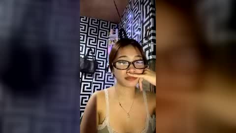 Snapshot of sexyygela chatting on 7, 7, 2026 Gela3 online show from 7, 7, 2026