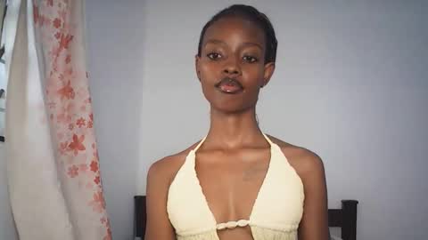 sexyzuriel online show from 16, 2, 2026