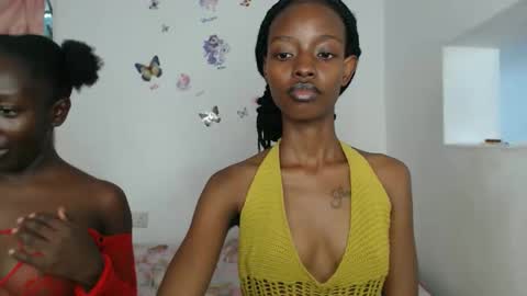 Snapshot of sexyzuriel chatting on 20, 4, 2026 sexyzuriel online show from 20, 4, 2026
