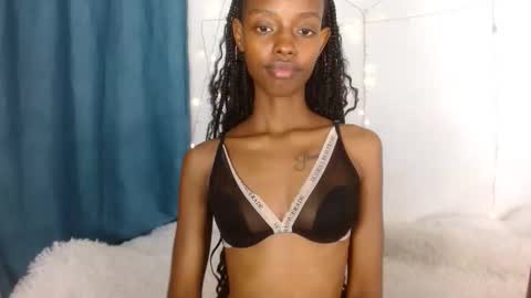 Snapshot of sexyzuriel chatting on 3, 6, 2026 sexyzuriel online show from 3, 6, 2026