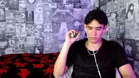 Snapshot of seya_20 chatting on 27, 5, 2026 seya_20 online show from 27, 5, 2026