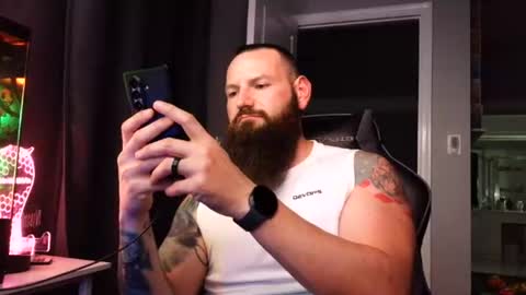 Snapshot of sflmarriedguy chatting on 9, 8, 2026 SouthFloridaStr8guy online show from 9, 8, 2026