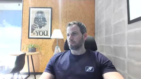 shad0w_hunter online show from 9, 1, 2025