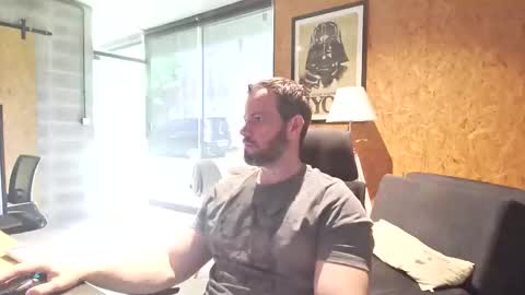 shad0w_hunter online show from 19, 3, 2026