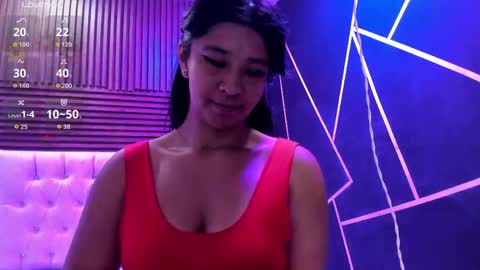 Snapshot of shaden_1 chatting on 27, 4, 2026 Liz online show from 27, 4, 2026