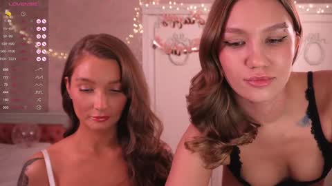 Sindy and Nancy  Next stream 1 December  online show from 18, 12, 2024