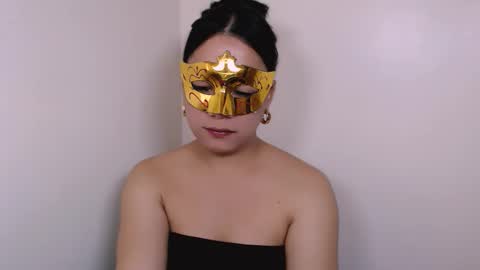 Snapshot of shadowseductress chatting on 2, 2, 2026 shadowseductress online show from 2, 2, 2026