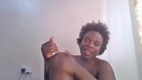 Snapshot of shadowsweet34 chatting on 28, 2, 2025 val online show from 28, 2, 2025