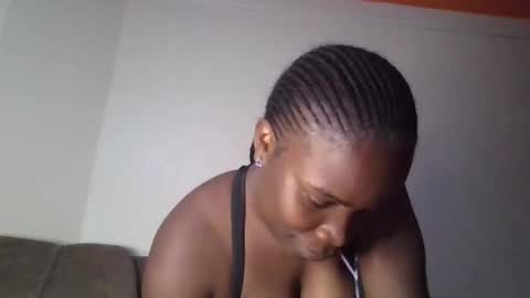 Snapshot of shadowsweet34 chatting on 8, 9, 2025 val online show from 8, 9, 2025