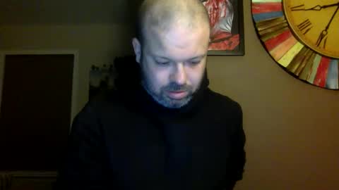 Shady online show from 28, 4, 2026