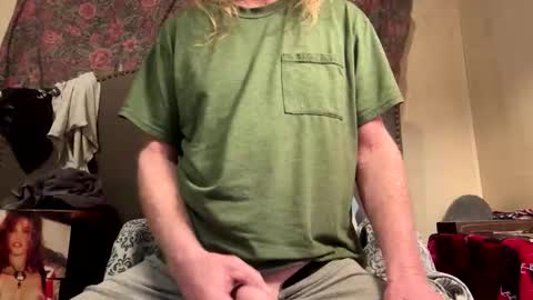 shaggy6954888 online show from 25, 2, 2026