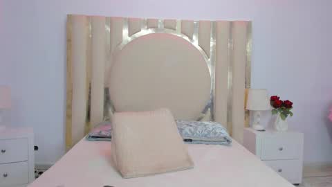 Snapshot of shainabonne chatting on 7, 1, 2025 Shaina online show from 7, 1, 2025