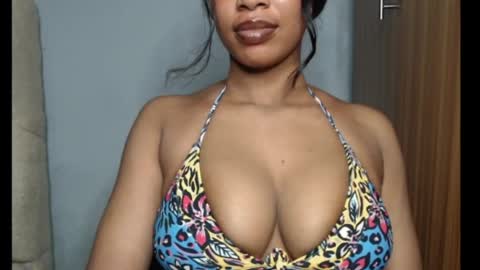 ESTHER online show from 24, 7, 2026