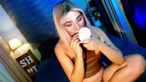 MISS SHANE online show from 3, 12, 2025