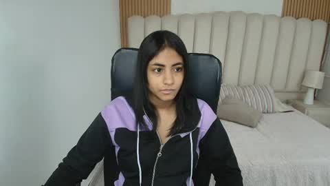 shanelle online show from 9, 4, 2026