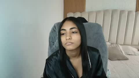 Snapshot of shaneelle chatting on 29, 4, 2026 shanelle online show from 29, 4, 2026