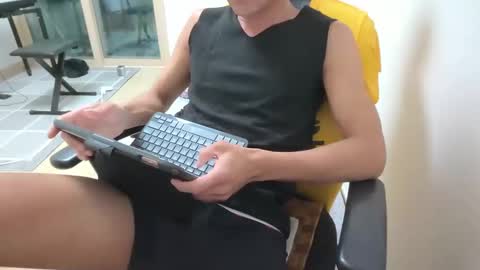 Snapshot of shanegim chatting on 8, 1, 2025 shanegim online show from 8, 1, 2025