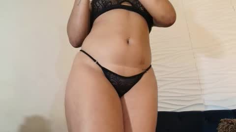 ShanellBlack online show from 22, 10, 2025