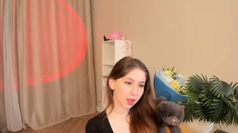 me name is Mia online show from 1, 2, 2026