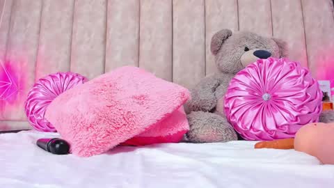 Snapshot of shanelwest7 chatting on 11, 12, 2024 Shanel online show from 11, 12, 2024