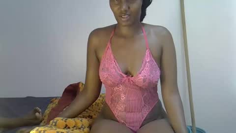 Snapshot of shanizzz chatting on 20, 4, 2026 shanizz online show from 20, 4, 2026