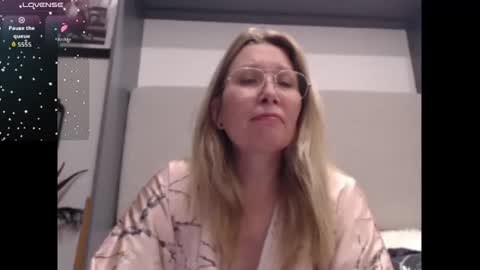 Snapshot of shannon07 chatting on 10, 11, 2025 Shannon07 online show from 10, 11, 2025