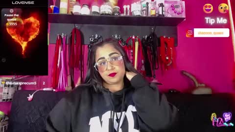 Snapshot of shannon_queen_ chatting on 9, 6, 2026 Shannon online show from 9, 6, 2026