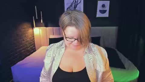 Shannon online show from 5, 3, 2026