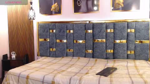 shantall 05 online show from 15, 4, 2026