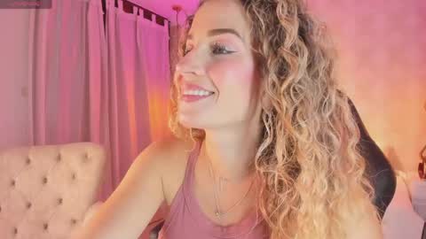 Snapshot of shantalll__ chatting on 27, 4, 2026 Shantal online show from 27, 4, 2026