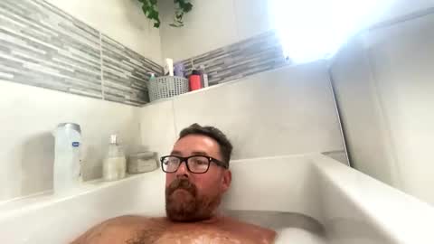 Snapshot of sharksboy16 chatting on 11, 10, 2025 Sharksboy online show from 11, 10, 2025