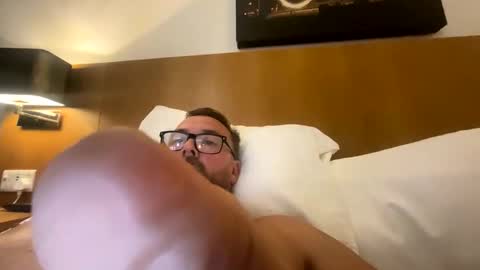 Snapshot of sharksboy16 chatting on 28, 4, 2026 Sharksboy online show from 28, 4, 2026