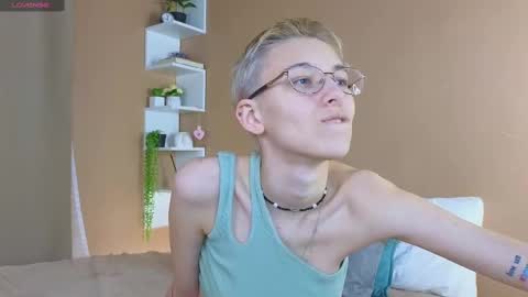 Snapshot of sharli_rose chatting on 20, 2, 2025 Sharli online show from 20, 2, 2025