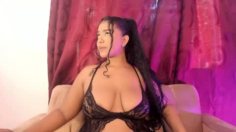 Sharlot online show from 4, 5, 2026