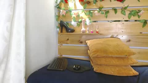 Sharol online show from 5, 3, 2025