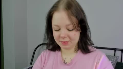 Snapshot of sharon_coxxx chatting on 19, 5, 2026 Sharon online show from 19, 5, 2026