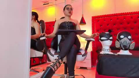 Snapshot of sharon_nyx chatting on 9, 9, 2025 Sharon online show from 9, 9, 2025