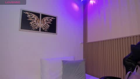 sharonscothh online show from 26, 4, 2026