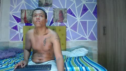 Snapshot of sharonx_morex chatting on 27, 4, 2026 sharonx_morex online show from 27, 4, 2026