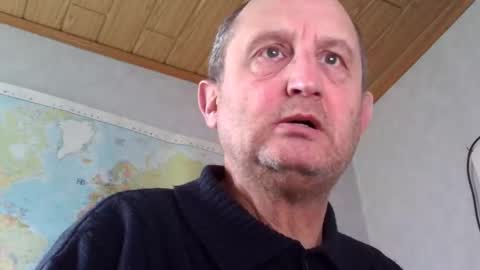 Snapshot of sharpshoder chatting on 6, 12, 2024 Peter online show from 6, 12, 2024