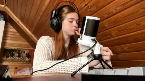 Snapshot of shavonflosi chatting on 25, 5, 2026 Maria online show from 25, 5, 2026