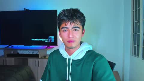 Snapshot of shawn__sanderson chatting on 16, 10, 2025 Shawn online show from 16, 10, 2025