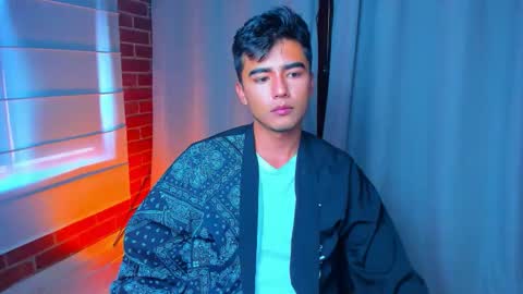 Snapshot of shawn__sanderson chatting on 22, 12, 2025 Shawn online show from 22, 12, 2025